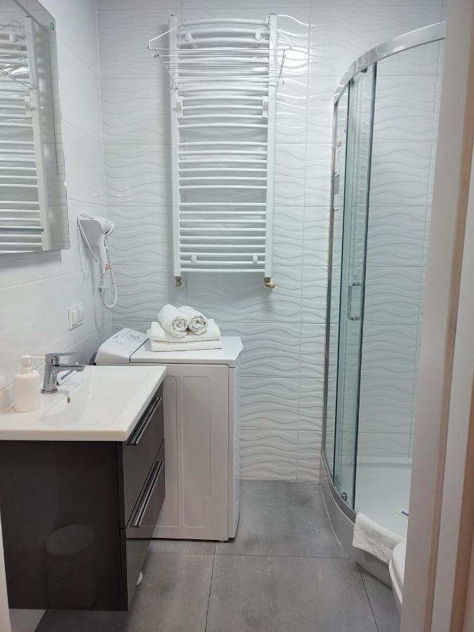 Apartament Nadolnik Bezplatny Parking Klucze W Skrytce Rachunek Poznań Dış mekan fotoğraf